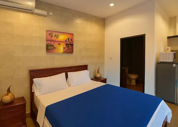 Serendipity Bali アパートホテル サヌール